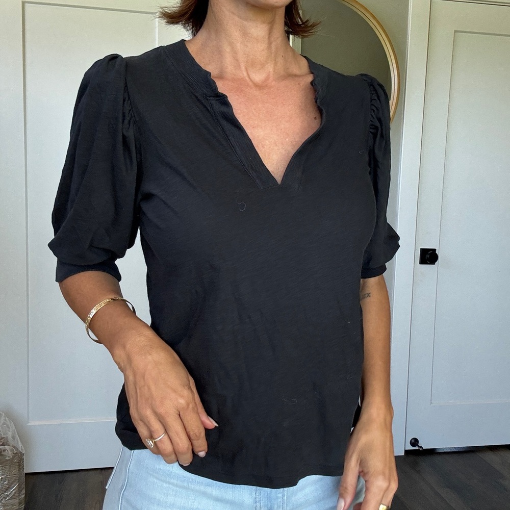 ANTHROPOLOGIE Puff Sleeve Black Women's Top